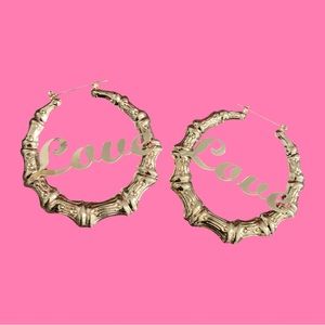 Fashion Earrings “LOVE” 💕💕